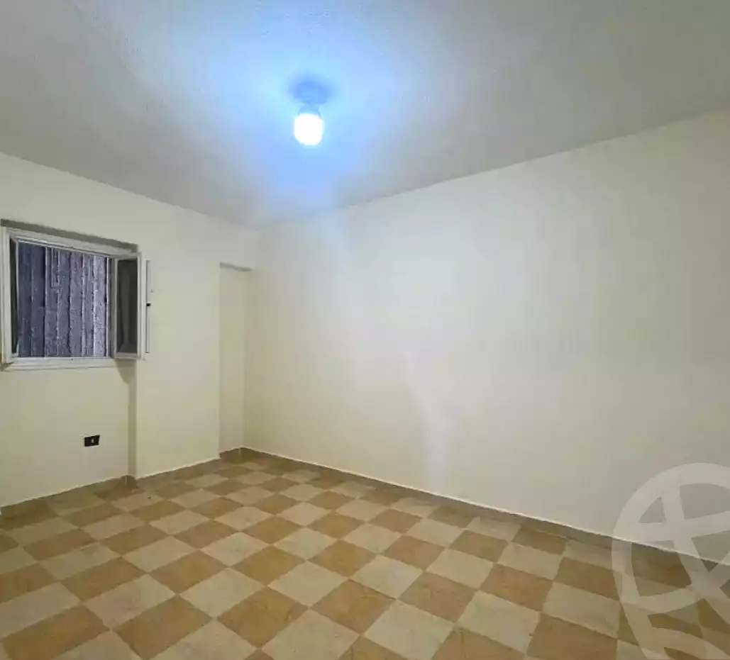 https://aqarmap.com.eg/ar/listing/6943414-for-sale-alexandria-sydy-bshr-sydy-bshr-bhry-ali-hipa-st