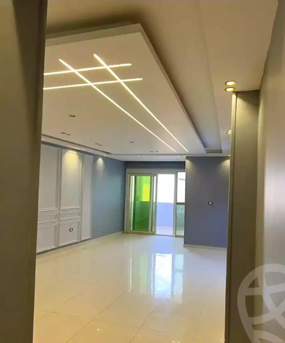 https://aqarmap.com.eg/ar/listing/6942946-for-sale-alexandria-moharram-bey-el-rasafa-st