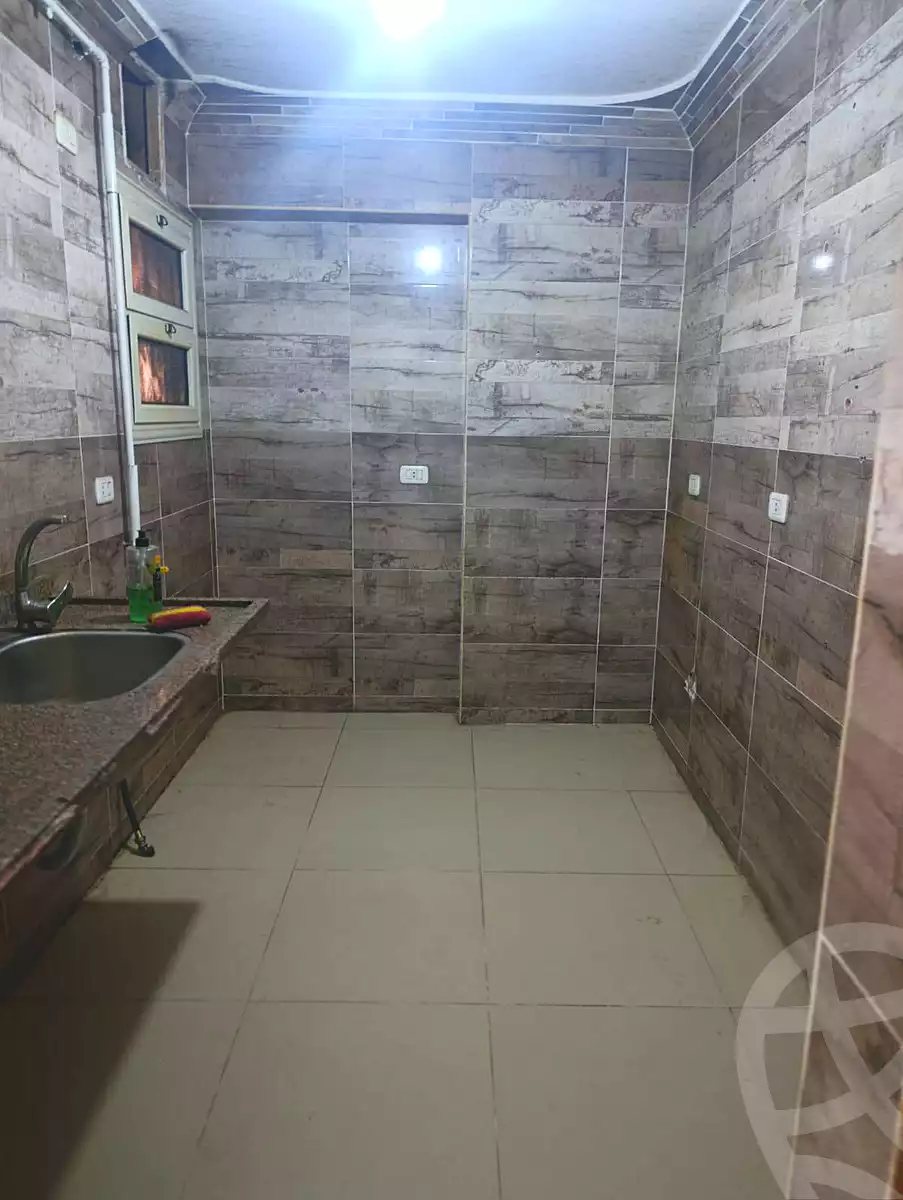 https://aqarmap.com.eg/en/listing/6943669-for-rent-cairo-ain-shams-jsr-lswys