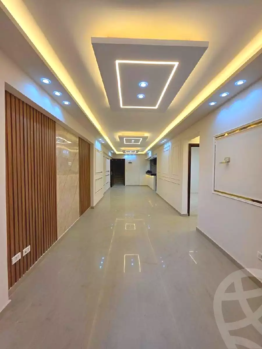 https://aqarmap.com.eg/ar/listing/6943883-for-sale-alexandria-el-asafra-l-sfr-bhry-el-geish-rd