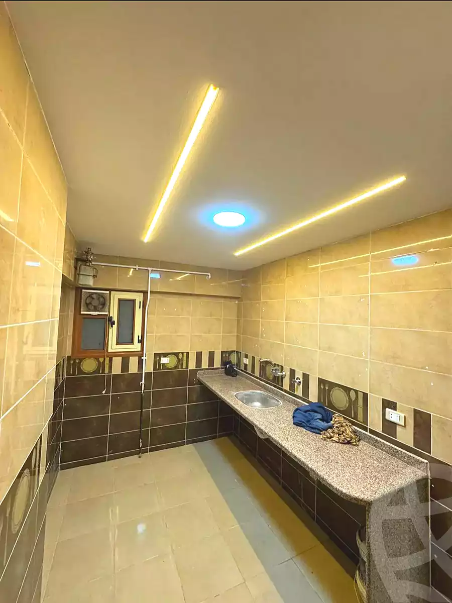 https://aqarmap.com.eg/ar/listing/6944001-for-sale-alexandria-sydy-bshr-sydy-bshr-bhry-shr-mhmwd-l-yswy