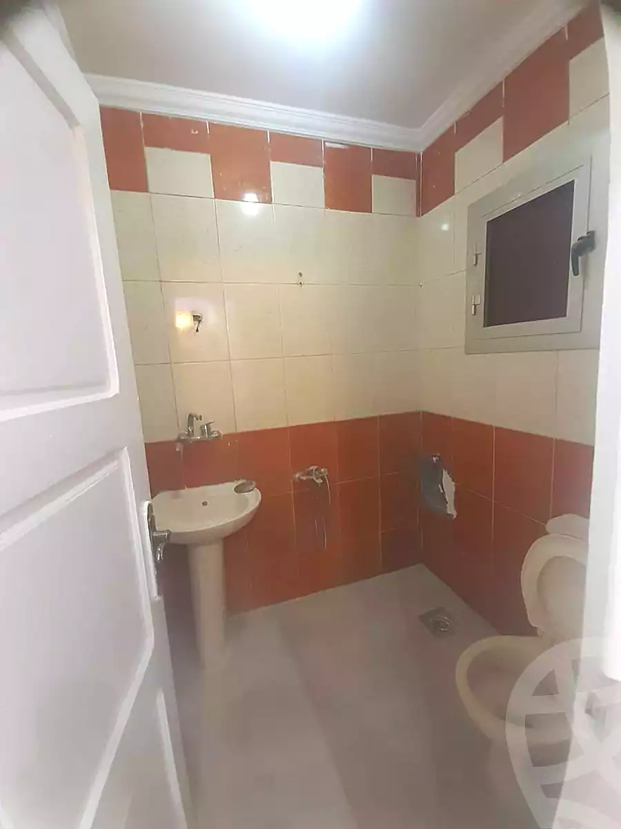 https://aqarmap.com.eg/en/listing/6944112-for-rent-alexandria-al-agamy-el-hanouvel-el-warsha-st