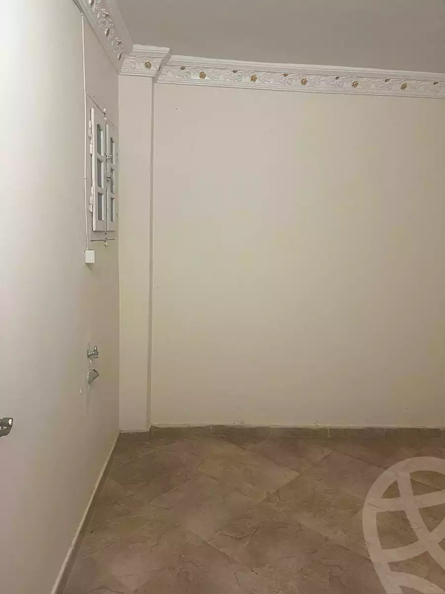 https://aqarmap.com.eg/en/listing/6944162-for-rent-alexandria-al-agamy-lbytsh-shahr-al-assal-st