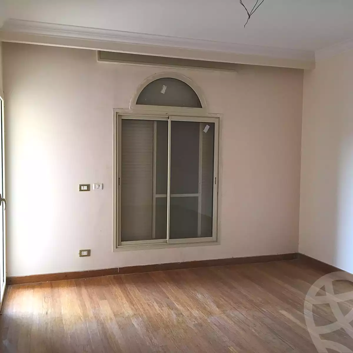 https://aqarmap.com.eg/ar/listing/6561254-for-rent-cairo-new-cairo-compounds-el-deyar-mokhabarat