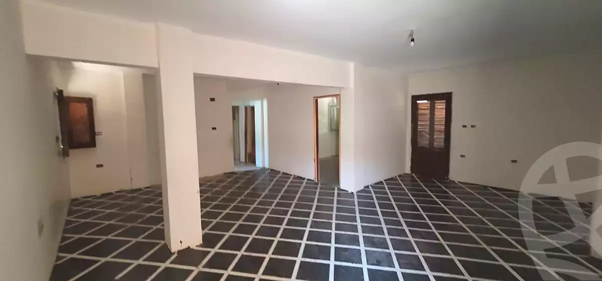 https://aqarmap.com.eg/ar/listing/6944252-for-sale-cairo-el-sheikh-zayed-city-el-hay-el-hady-ashaer-area-1-el-marwa-st