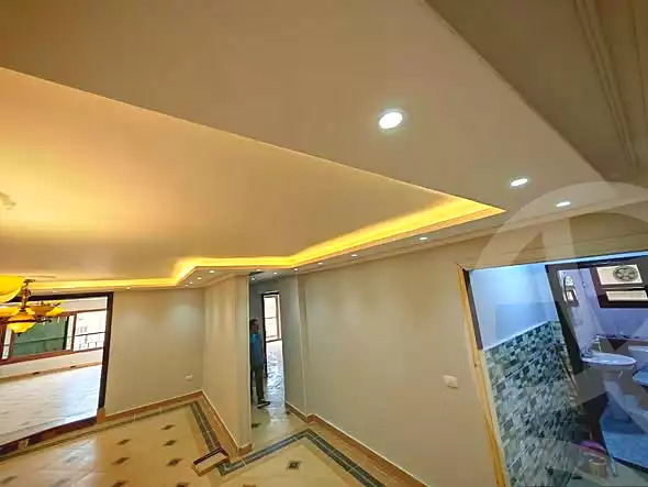 https://aqarmap.com.eg/en/listing/6944318-for-sale-cairo-helwan-ahmed-enci-st