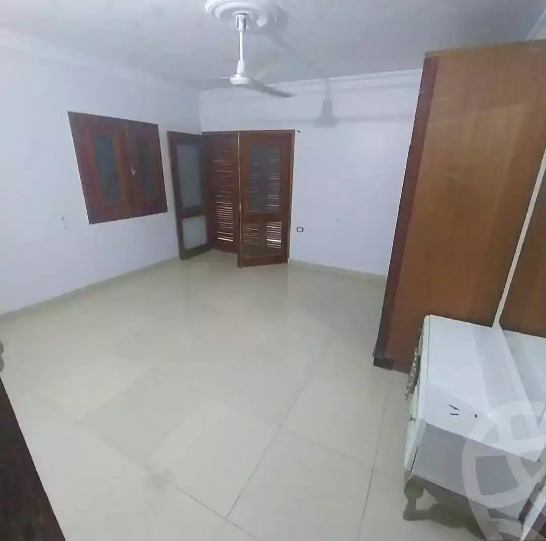 https://aqarmap.com.eg/ar/listing/6944477-for-sale-alexandria-al-agamy-lbytsh-el-hanafeya-st