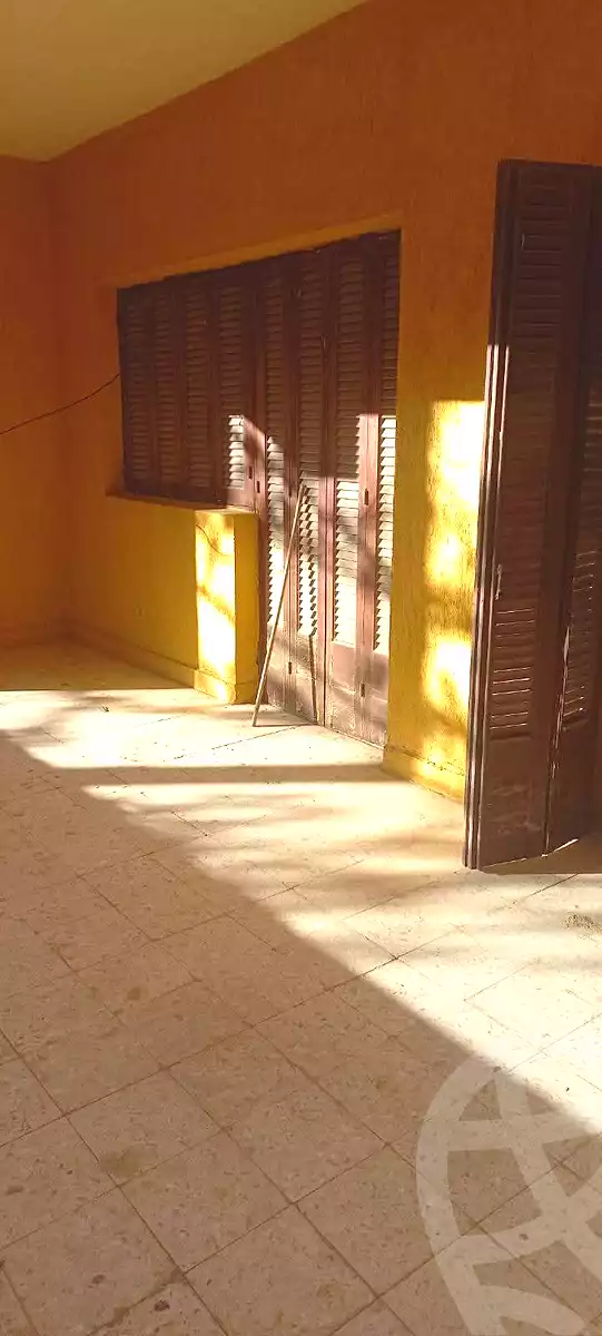https://aqarmap.com.eg/ar/listing/6944604-for-sale-alexandria-al-agamy-lbytsh-shahr-al-assal-st