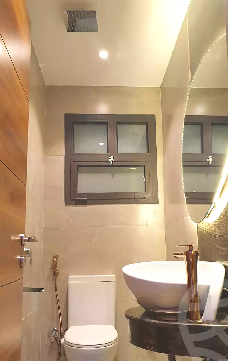 https://aqarmap.com.eg/en/listing/6944651-for-rent-cairo-new-cairo-lrhb-city-phase-2-abou-bakr-el-sedeek-st