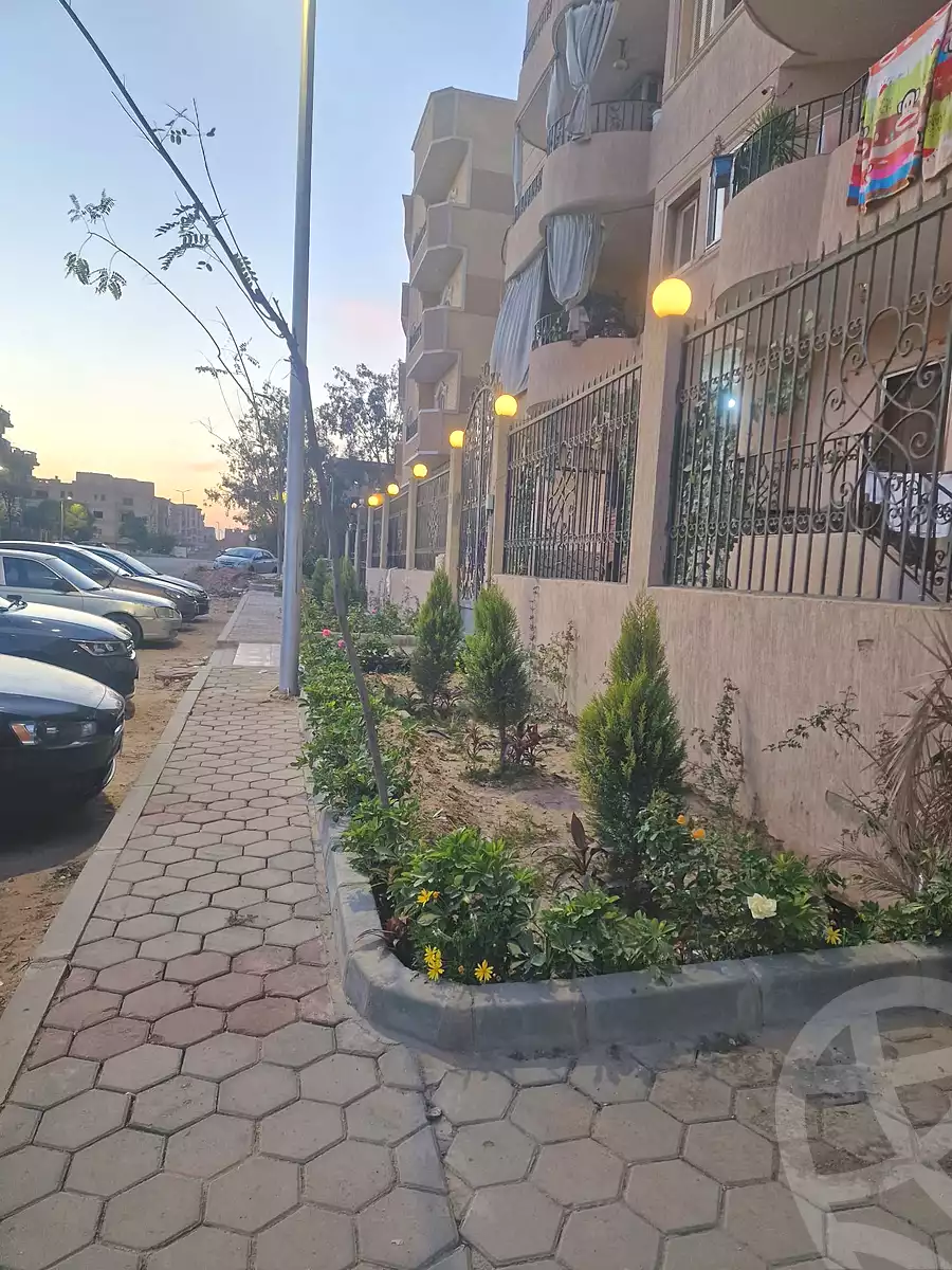 https://aqarmap.com.eg/ar/listing/6906357-for-sale-cairo-al-oubour-el-hay-el-taseaa-el-thaqafa-st