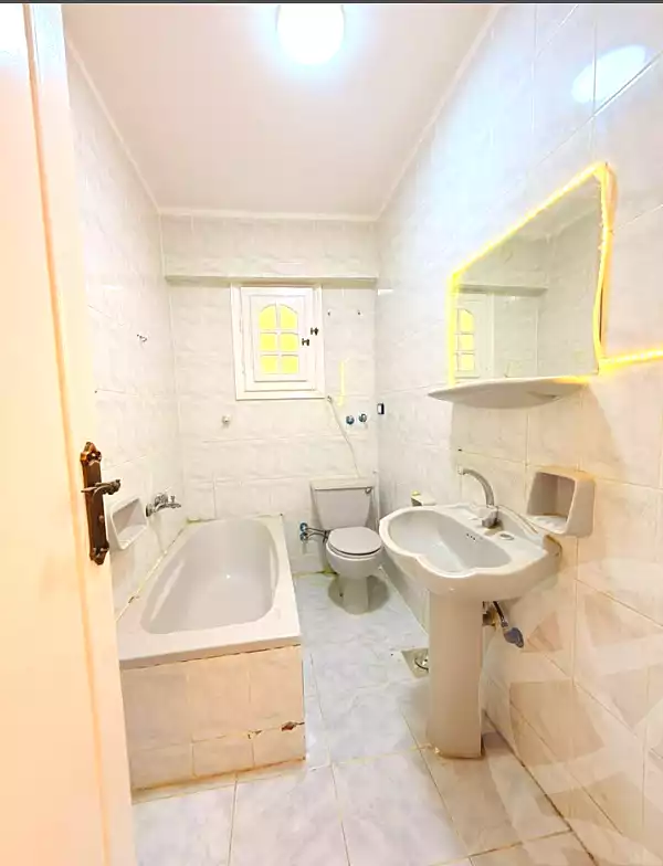 https://aqarmap.com.eg/en/listing/6945164-for-sale-alexandria-al-agamy-shataa-el-nakheel