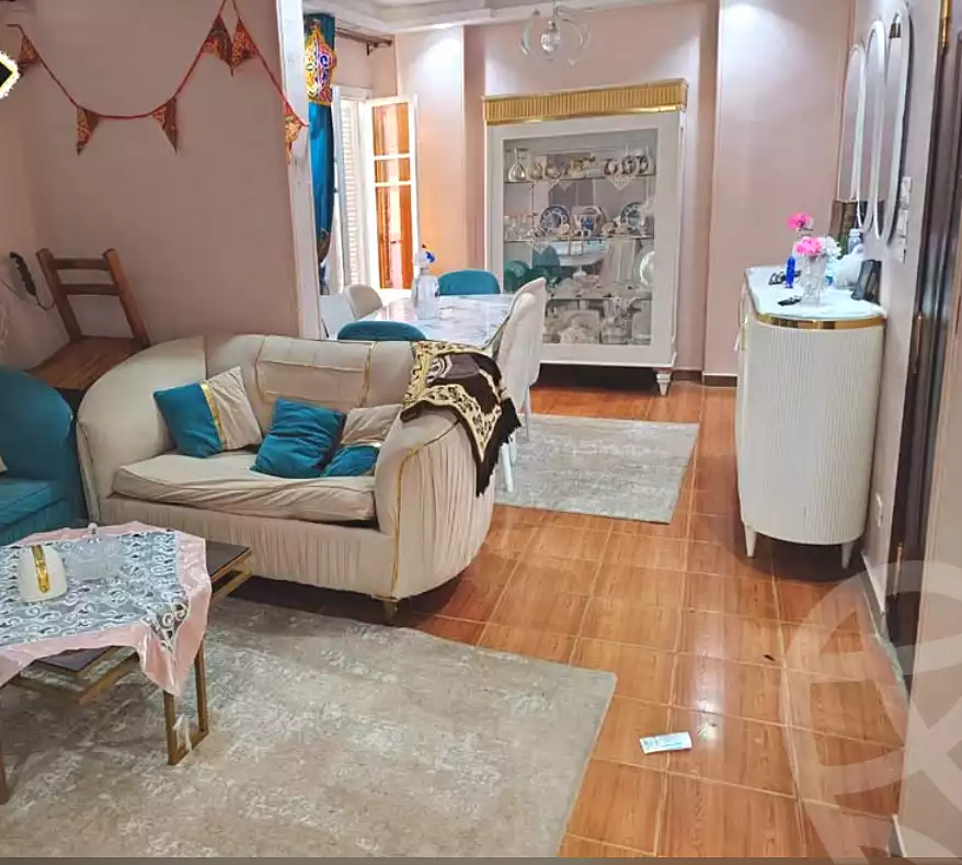 https://aqarmap.com.eg/ar/listing/6945477-for-sale-alexandria-moharram-bey-al-mohtaseb-st