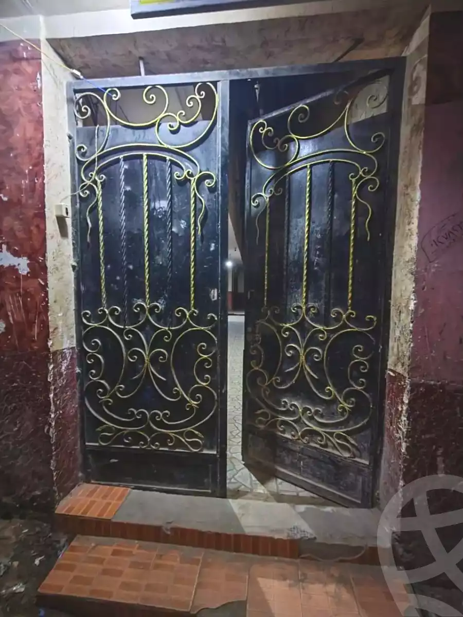 https://aqarmap.com.eg/ar/listing/6945890-for-sale-alexandria-al-agamy-el-hanouvel-yathreb-st