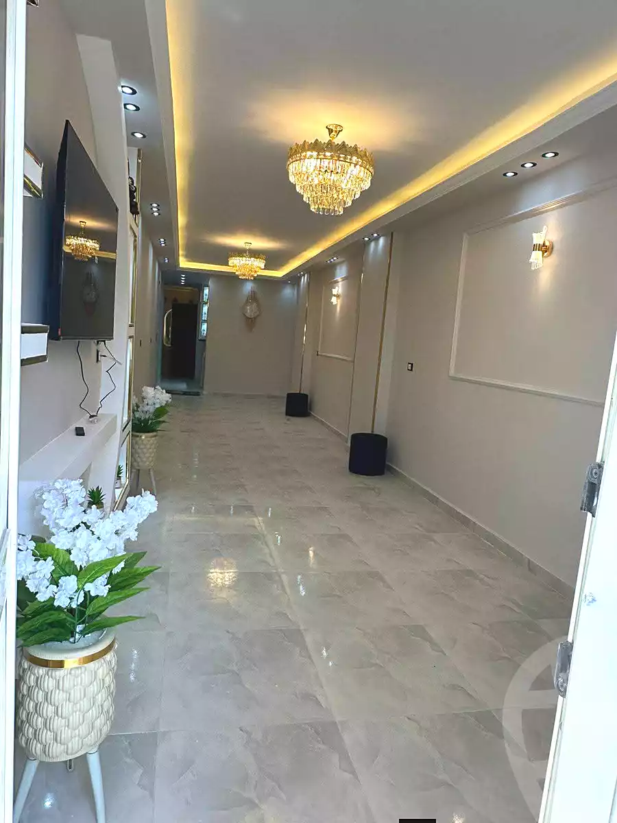 https://aqarmap.com.eg/ar/listing/6946107-for-sale-cairo-ain-shams-ahmed-esmat-st
