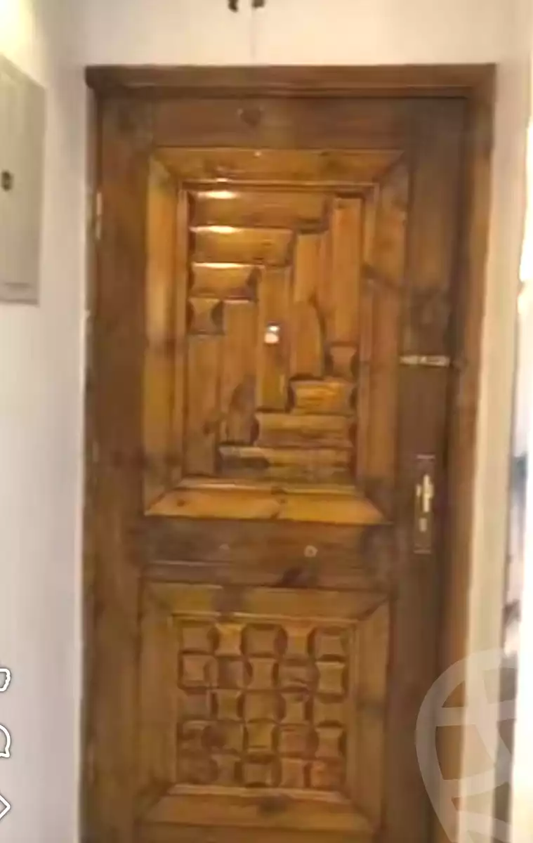 https://aqarmap.com.eg/en/listing/6946245-for-sale-cairo-ain-shams-ahmed-esmat-st