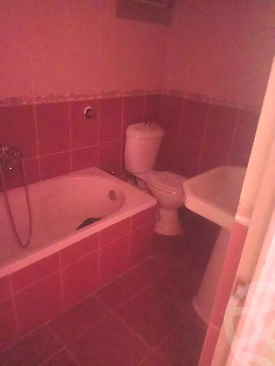 https://aqarmap.com.eg/ar/listing/6946413-for-rent-alexandria-bolekly-wnjdt