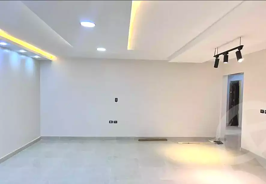 https://aqarmap.com.eg/ar/listing/6946442-for-sale-cairo-el-maadi-compounds