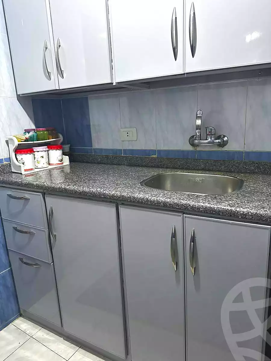 https://aqarmap.com.eg/ar/listing/6946466-for-sale-alexandria-alhadara-new-el-hadra