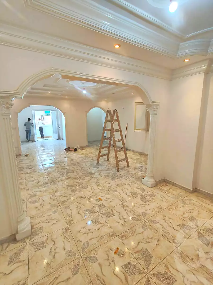 https://aqarmap.com.eg/en/listing/6946667-for-sale-alexandria-miami-shr-jml-bd-lnsr