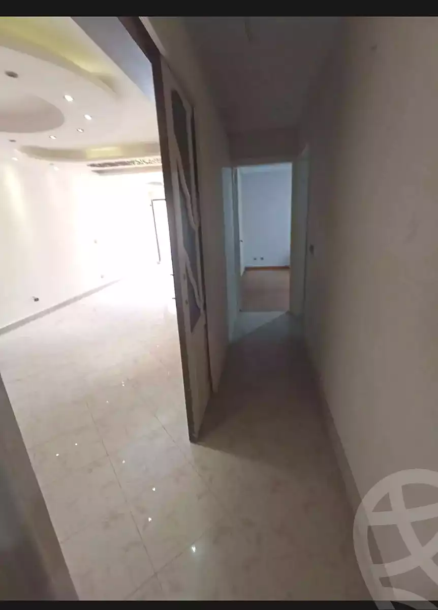 https://aqarmap.com.eg/ar/listing/6946676-for-sale-alexandria-ganaklis