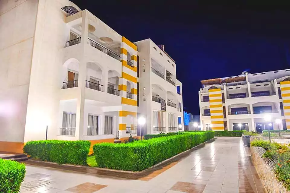 https://aqarmap.com.eg/ar/listing/6947003-for-sale-ain-elsokhna-resorts-palmera-hotel-resort