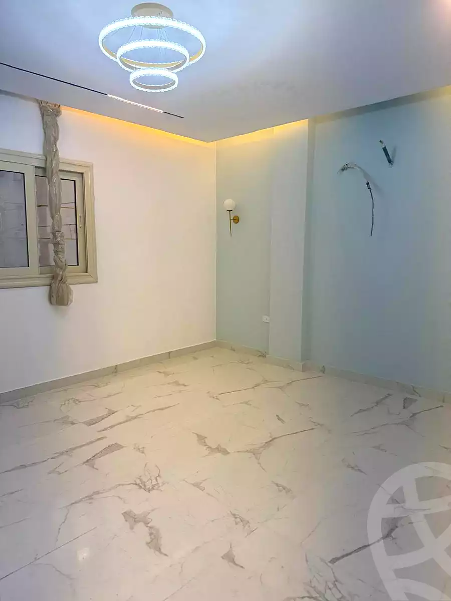 https://aqarmap.com.eg/ar/listing/6947195-for-rent-cairo-6th-of-october-el-hay-el-motamyz-first-touristic-village-al-lewaa-mohammed-ezzat-el-zyadi-st