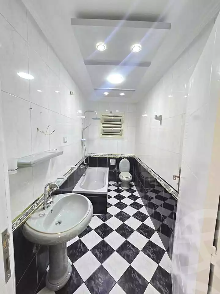 https://aqarmap.com.eg/ar/listing/6947268-for-sale-alexandria-miami