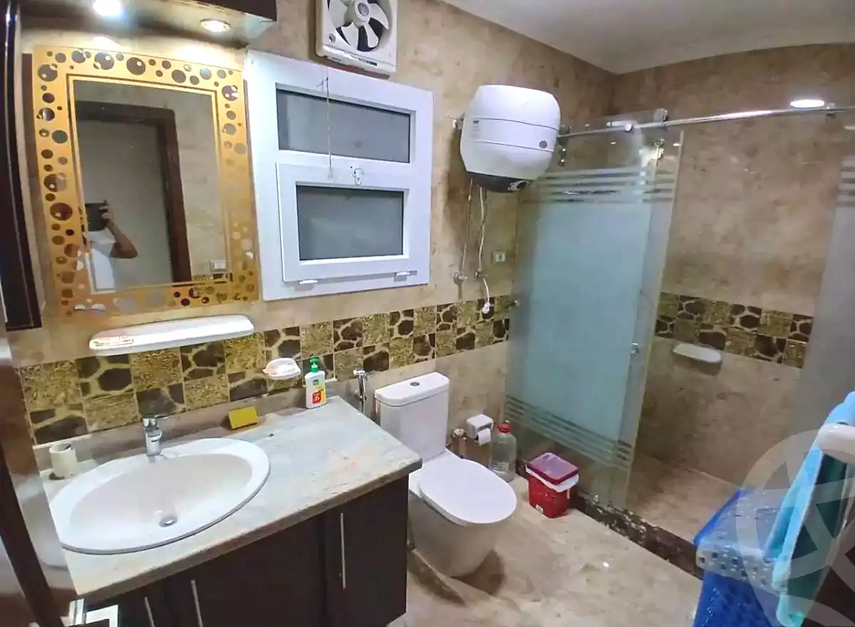 https://aqarmap.com.eg/ar/listing/6947275-for-sale-alexandria-camp-cesar-el-gaish-rd