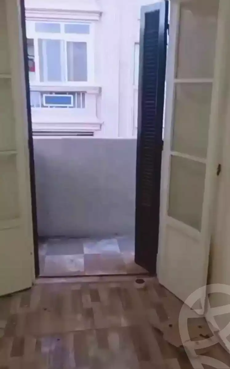 https://aqarmap.com.eg/ar/listing/6947505-for-sale-alexandria-el-asafra-shr-45