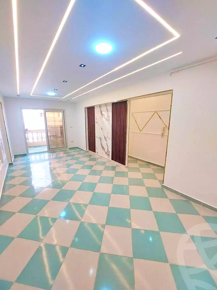 https://aqarmap.com.eg/ar/listing/6947741-for-sale-alexandria-sydy-bshr-sydy-bshr-bhry-shr-khld-bn-lwlyd