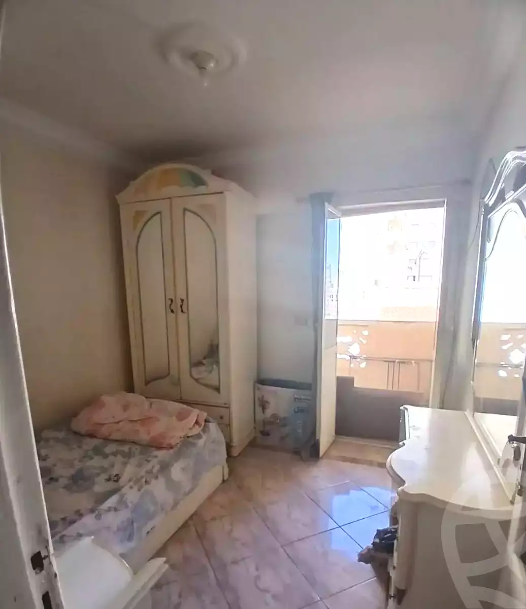 https://aqarmap.com.eg/ar/listing/6947737-for-rent-alexandria-el-mandara-alex-el-mandara-bahri-sidi-kamal-st