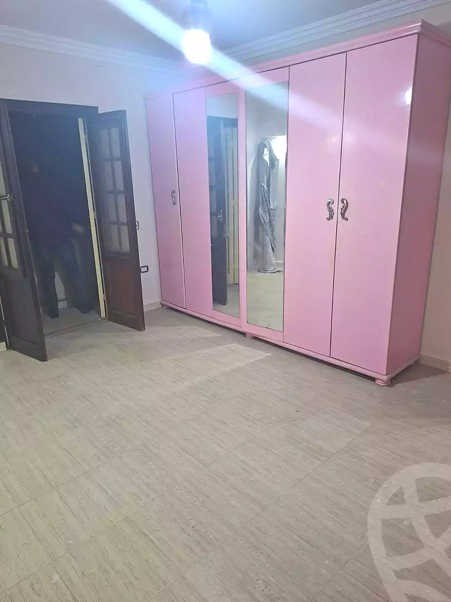 https://aqarmap.com.eg/en/listing/6947981-for-sale-cairo-helwan-helwan-el-sharkeya-mostafa-safwat-st