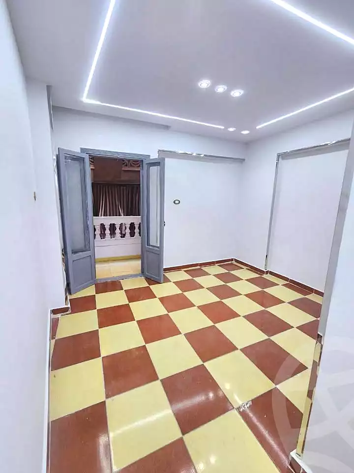 https://aqarmap.com.eg/ar/listing/6948204-for-sale-alexandria-lsywf-el-seyouf-qebly-el-salam-st