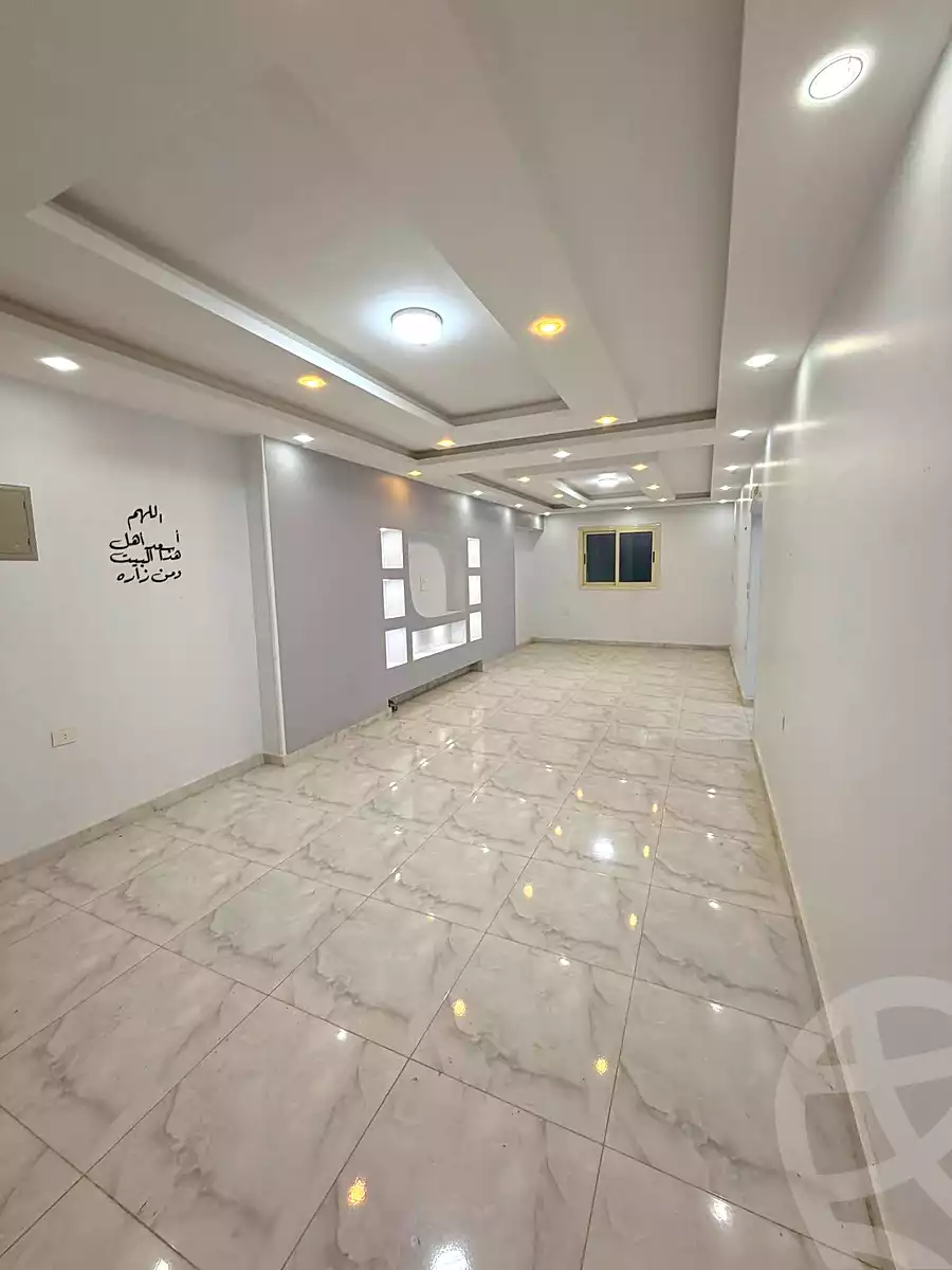 https://aqarmap.com.eg/ar/listing/6948227-for-rent-cairo-ain-shams-jsr-lswys