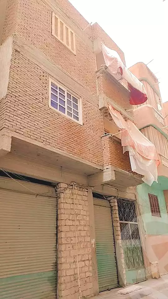 https://aqarmap.com.eg/en/listing/6948360-for-sale-alexandria-al-agamy-el-hanouvel