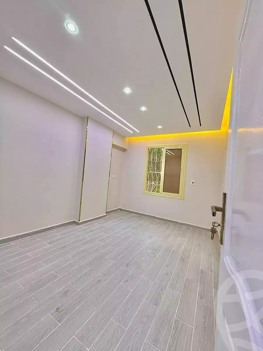 https://aqarmap.com.eg/ar/listing/6948558-for-sale-alexandria-al-agamy-lbytsh-bianchiii
