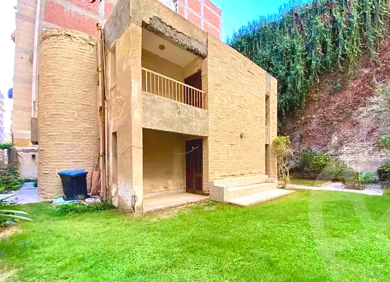 https://aqarmap.com.eg/ar/listing/6948595-for-sale-alexandria-al-agamy-lbytsh-bianchiii