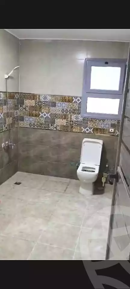 https://aqarmap.com.eg/ar/listing/6948943-for-sale-alexandria-al-agamy-lbytsh-al-kaada-st