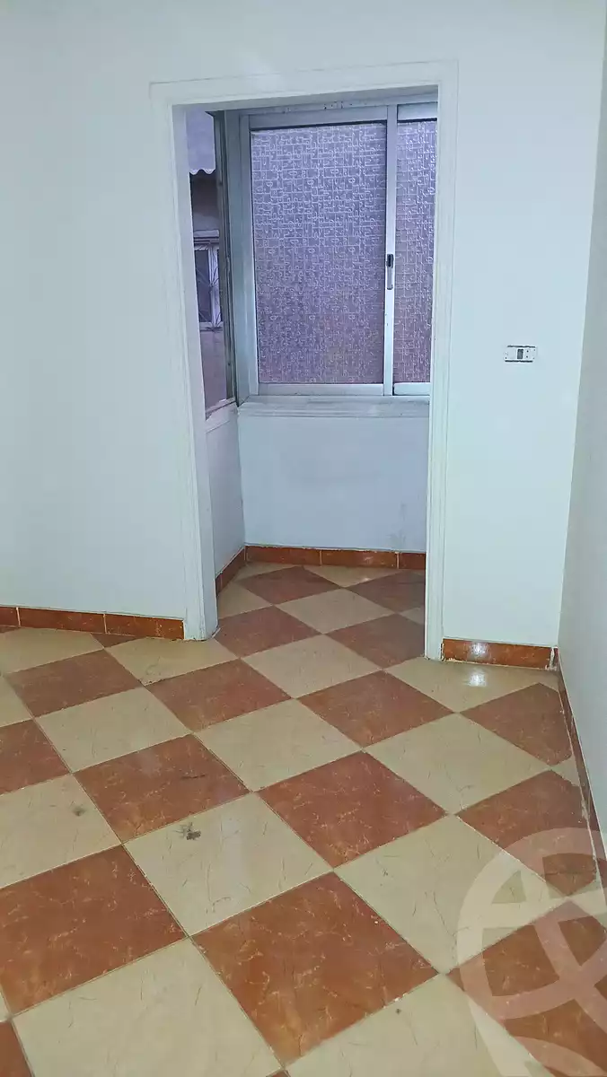 https://aqarmap.com.eg/ar/listing/6949081-for-sale-cairo-shoubra-jzyr-bdrn-ahmed-badawi-st