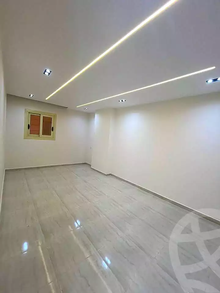 https://aqarmap.com.eg/ar/listing/6949503-for-sale-alexandria-al-agamy-lbytsh-bianchiii