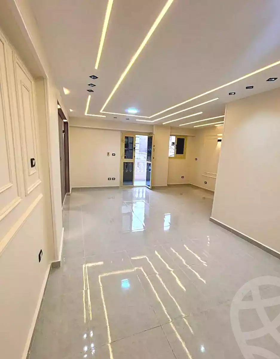 https://aqarmap.com.eg/ar/listing/6949286-for-sale-alexandria-sydy-bshr-sydy-bshr-bhry-amr-el-nogomy-st