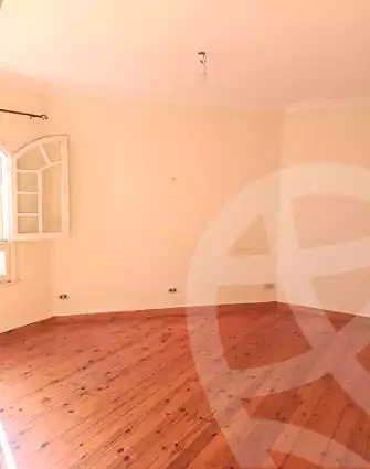 https://aqarmap.com.eg/en/listing/6950268-for-rent-alexandria-ganaklis-shr-mrtdy-bsh