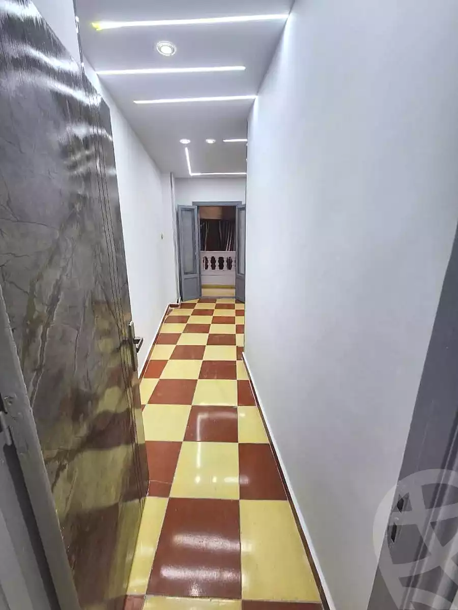 https://aqarmap.com.eg/ar/listing/6950282-for-sale-alexandria-lsywf-el-seyouf-qebly-el-salam-st