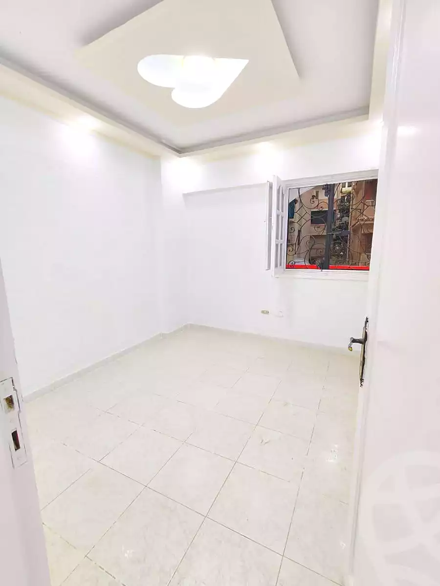https://aqarmap.com.eg/ar/listing/6950334-for-sale-alexandria-al-agamy-shataa-el-nakheel