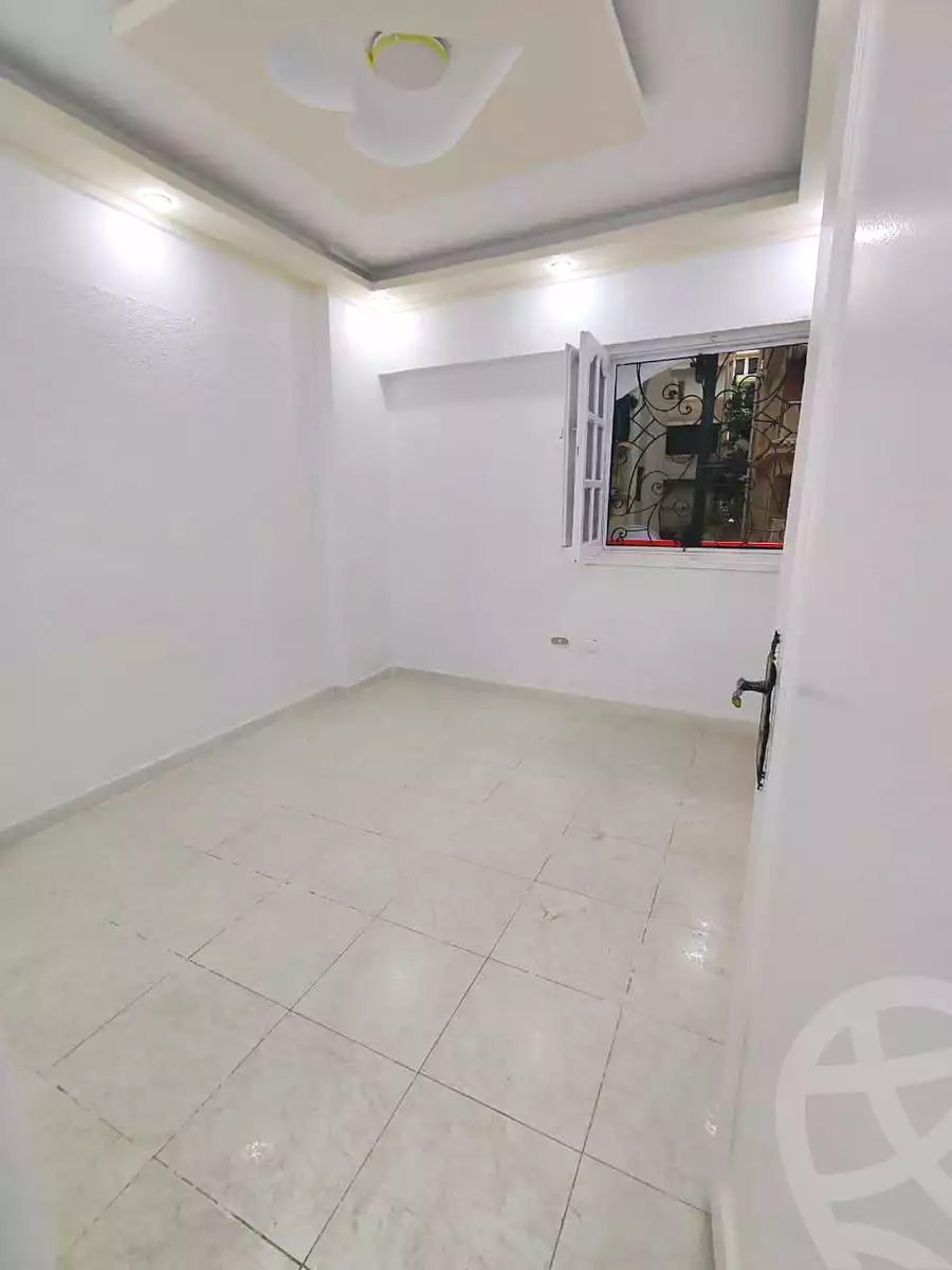 https://aqarmap.com.eg/ar/listing/6950334-for-sale-alexandria-al-agamy-shataa-el-nakheel