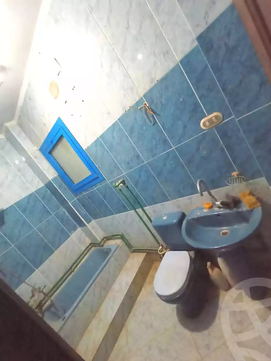 https://aqarmap.com.eg/ar/listing/6950486-for-sale-cairo-helwan-helwan-el-sharkeya-thabit-basha-st