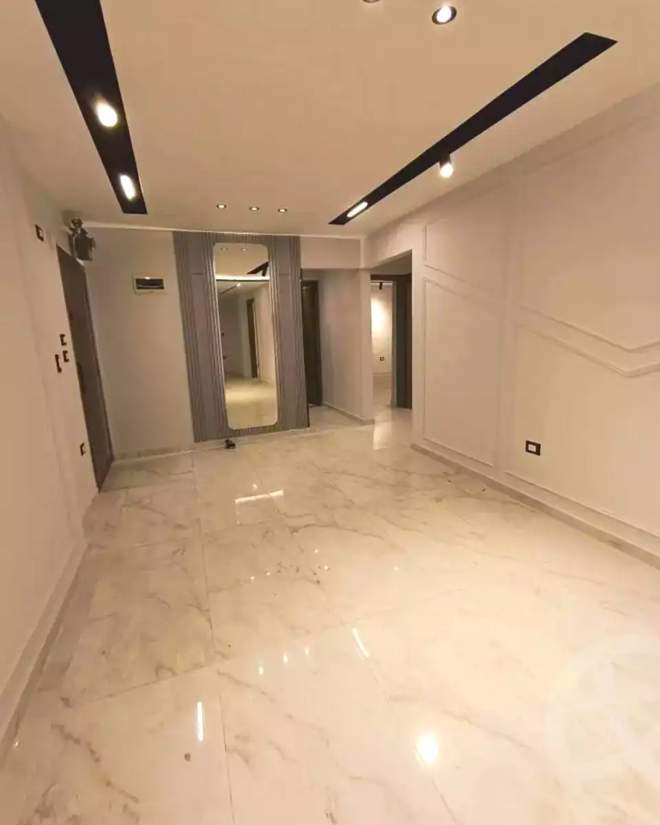 https://aqarmap.com.eg/ar/listing/6950527-for-sale-alexandria-sydy-bshr-sydy-bshr-bhry