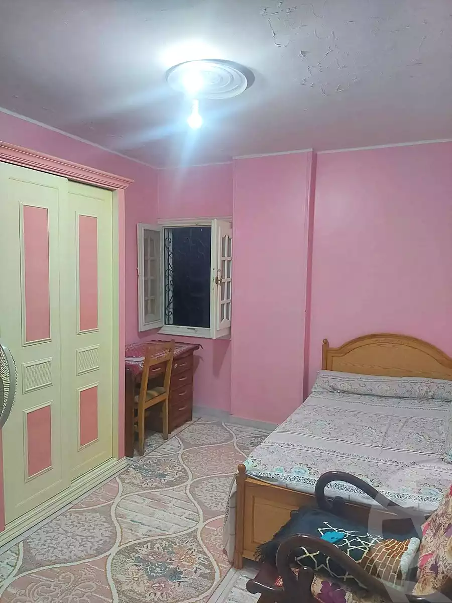 https://aqarmap.com.eg/ar/listing/6950645-for-sale-cairo-helwan-ahmed-enci-st