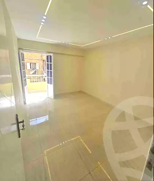 https://aqarmap.com.eg/ar/listing/6950692-for-sale-alexandria-sydy-bshr-sydy-bshr-bhry-gamal-abd-el-nasir-st