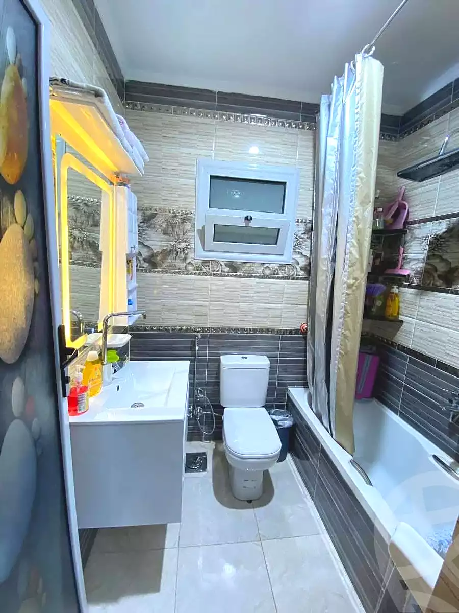 https://aqarmap.com.eg/ar/listing/6950779-for-sale-alexandria-al-agamy-lbytsh-shahr-al-assal-st